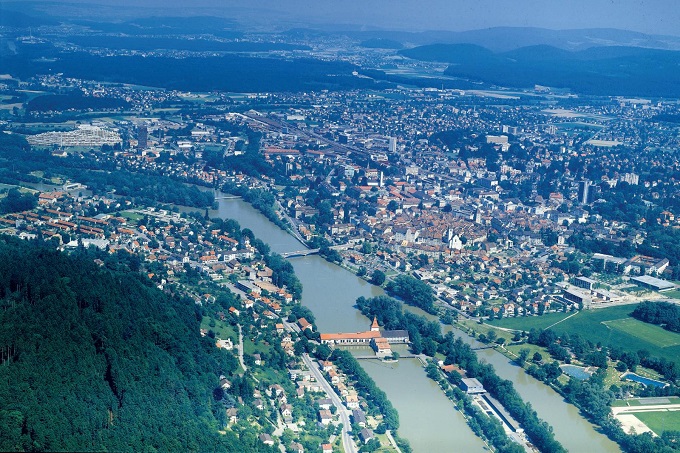 Als Aarau vier Staumauern bekam