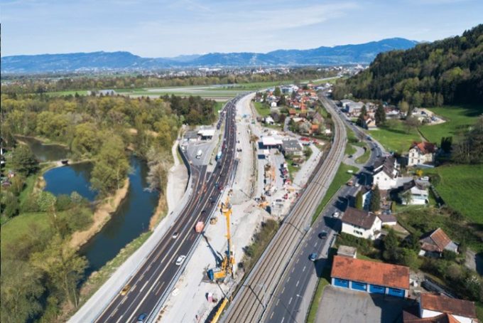 Auch Kernprozesse wie Realisierung und Betrieb müssen in der Baubranche nun zweckmässig digitalisiert werden. (Foto Astra)