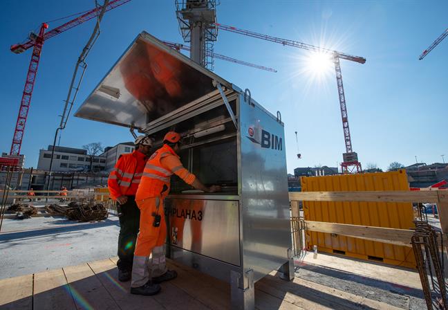 Die verschiedenen BIM-Planhäuschen sind digitalisiert und die Mitarbeitenden auf der Baustelle mit Tablets ausgerüstet. (Foto: Marti)