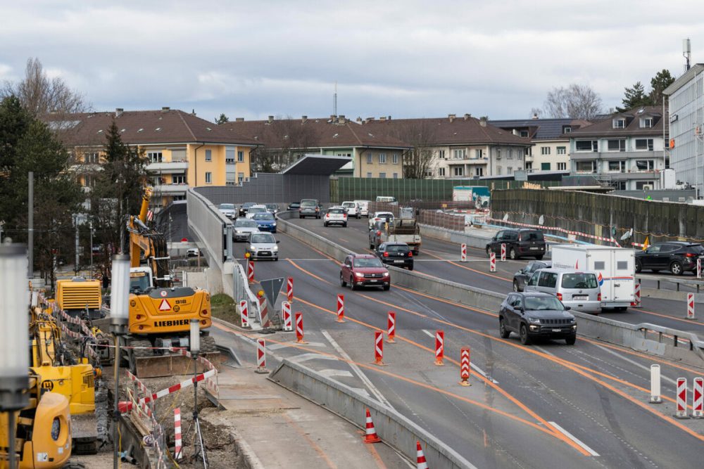 Die Arbeiten an der Pannenstreifenumnutzung auf dem Abschnitt Bern Wankdorf - Muri der A6. (Foto: Astra)