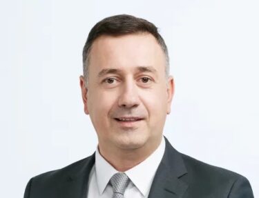 Miljan Gutovic (Jahrgang 1979) ist seit 2018 Mitglied des Group Executive Committee von Holcim. (Foto: pd)