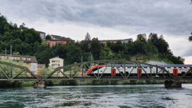 Die Reussbrücke Fluhmühle in Luzern wird für 15,3 Millionen Franken saniert. (Foto: SBB)
