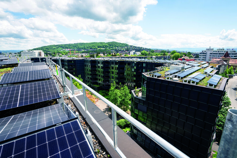 Das Elektrizitätswerk der Stadt Zürich ist laut BFE der bestplatzierte Energieversorger der Schweiz. In eigenen Kraftwerken im In- und Ausland produziert es zu 100 Prozent Strom aus Wasser-, Wind- und Sonnenenergie. (Foto: zvg)