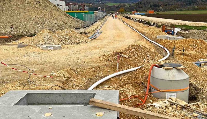 Verlegung der ersten 400 m Pipeline mit Verteilkammer. (Foto: pd)