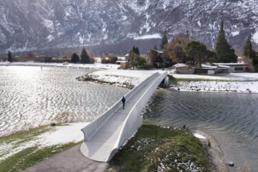 Die neue Passerelle du Rosel bei Martigny (VS) besteht aus Ultra-Hochleistungs-Faserverbundbeton. (Foto: Betonsuisse)