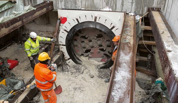 Durchstich Zielschacht Industriestrasse. (Foto: Tincan)