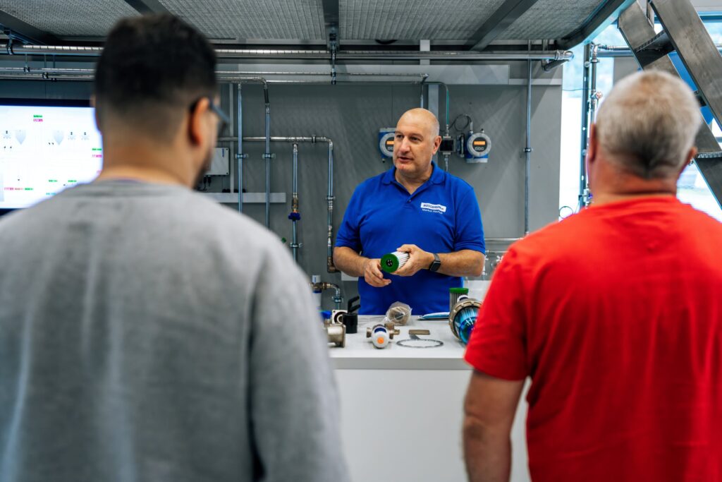 Die Kursteilnehmenden erhalten zahlreiche Tipps für ihre tägliche Arbeit. (Foto: zvg)